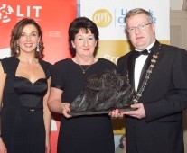 Dr. Fergal Barry, President Limerick Chamber presents the President\'s Award to Rose Hynes, Chairman Shannon Airport, with Maria Kelly, CEO Limerick Chamber at the Limerick Chamber Regional Business Awards at the Strand Hotel, Limerick . - Picture: Kieran Clancy Â© 15/11/2013
