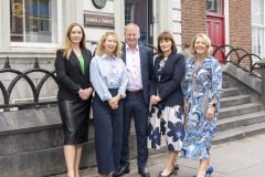 26/06/2025
Dr Gillian Barry, TUS, Mairead Connolly, Limerick Chamber President, Damien Garrihy, AIB, Michelle Gallagher, CEO Limerick Chamber and Lavinia Duggan Ryan, Award Committee Chair pictured at the launch of Limerick Chamber Awards 2025.
Pic: Don Moloney