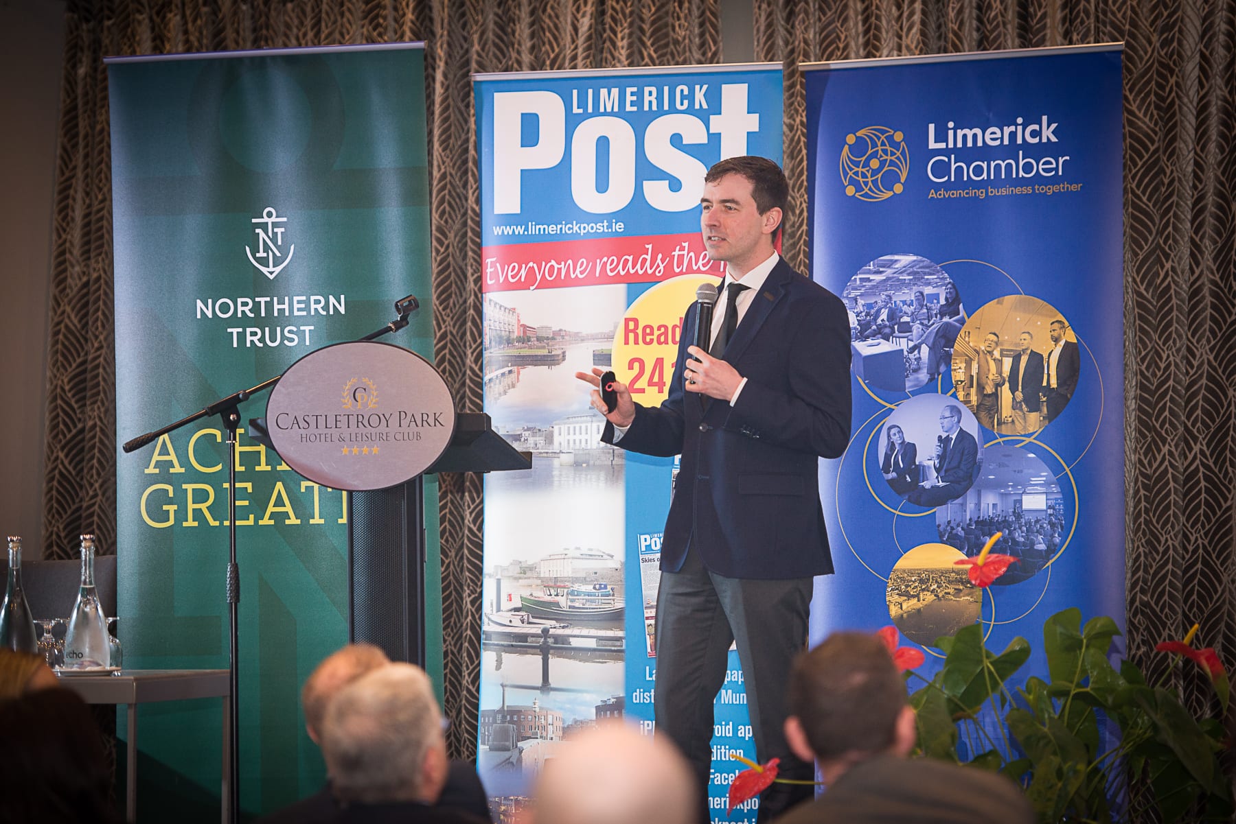 no_repro_fee-_newspaper-_limerick_chamber_Economic_Trends000_(42)