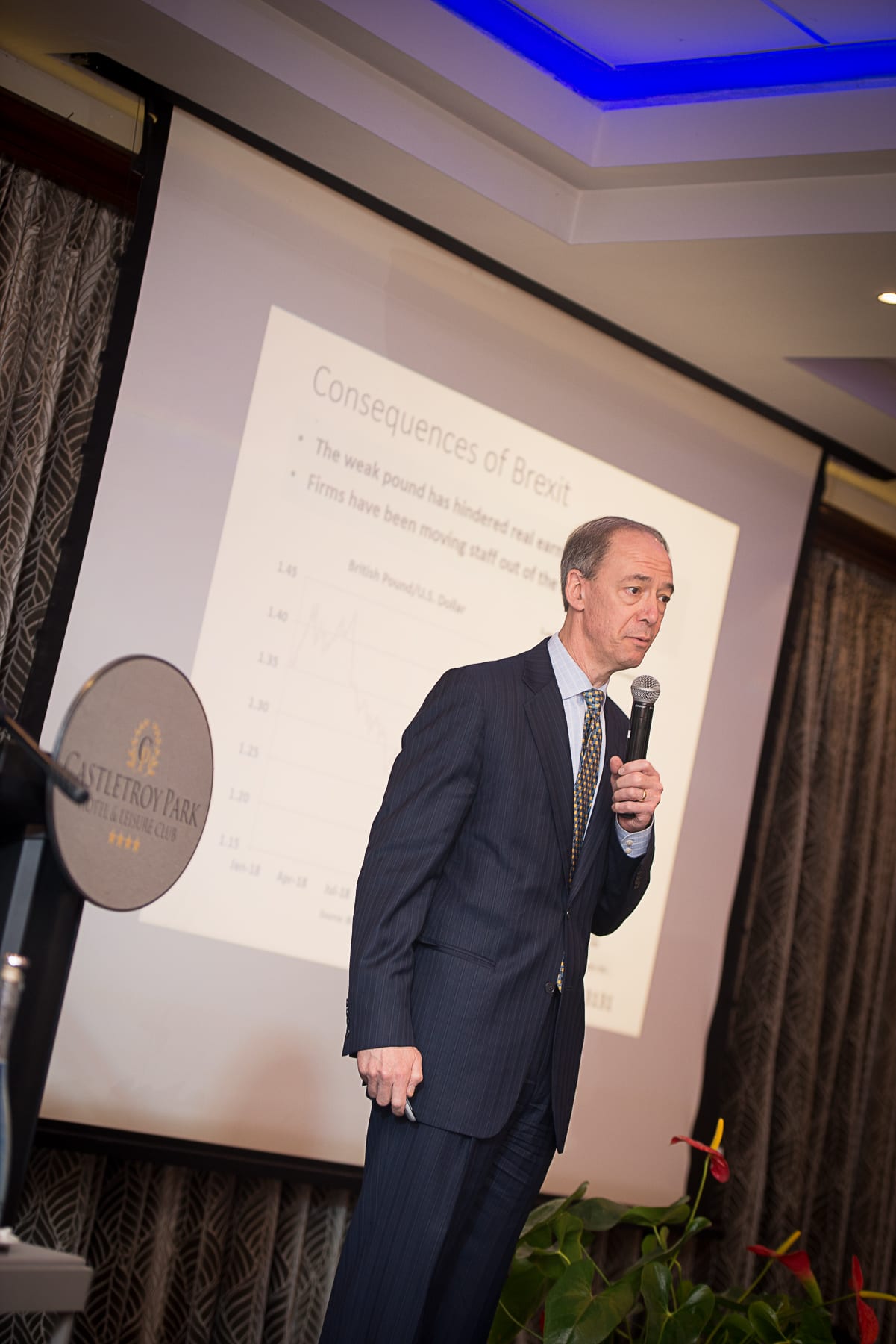 no_repro_fee-_newspaper-_limerick_chamber_Economic_Trends000_(62)