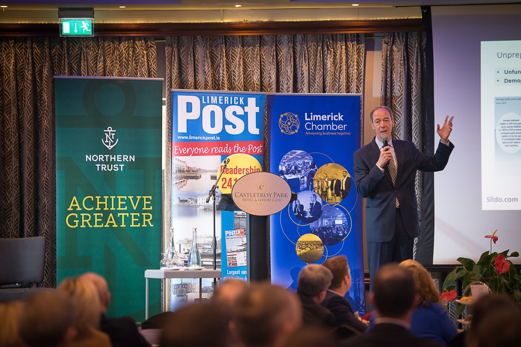 no_repro_fee-_newspaper-_limerick_chamber_Economic_Trends000_(68)