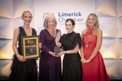 Best Excellence in Customer Experience Award: Retail and Hospitality Award Winner. From left to right: Dee Ryan - CEO Limerick Chamber, Patricia Roberts - No 1 Pery Hotel  / Award Winners, Gemma Harte - BDO / Award Sponsor, Miriam O’Connor - President Limerick Chamber.