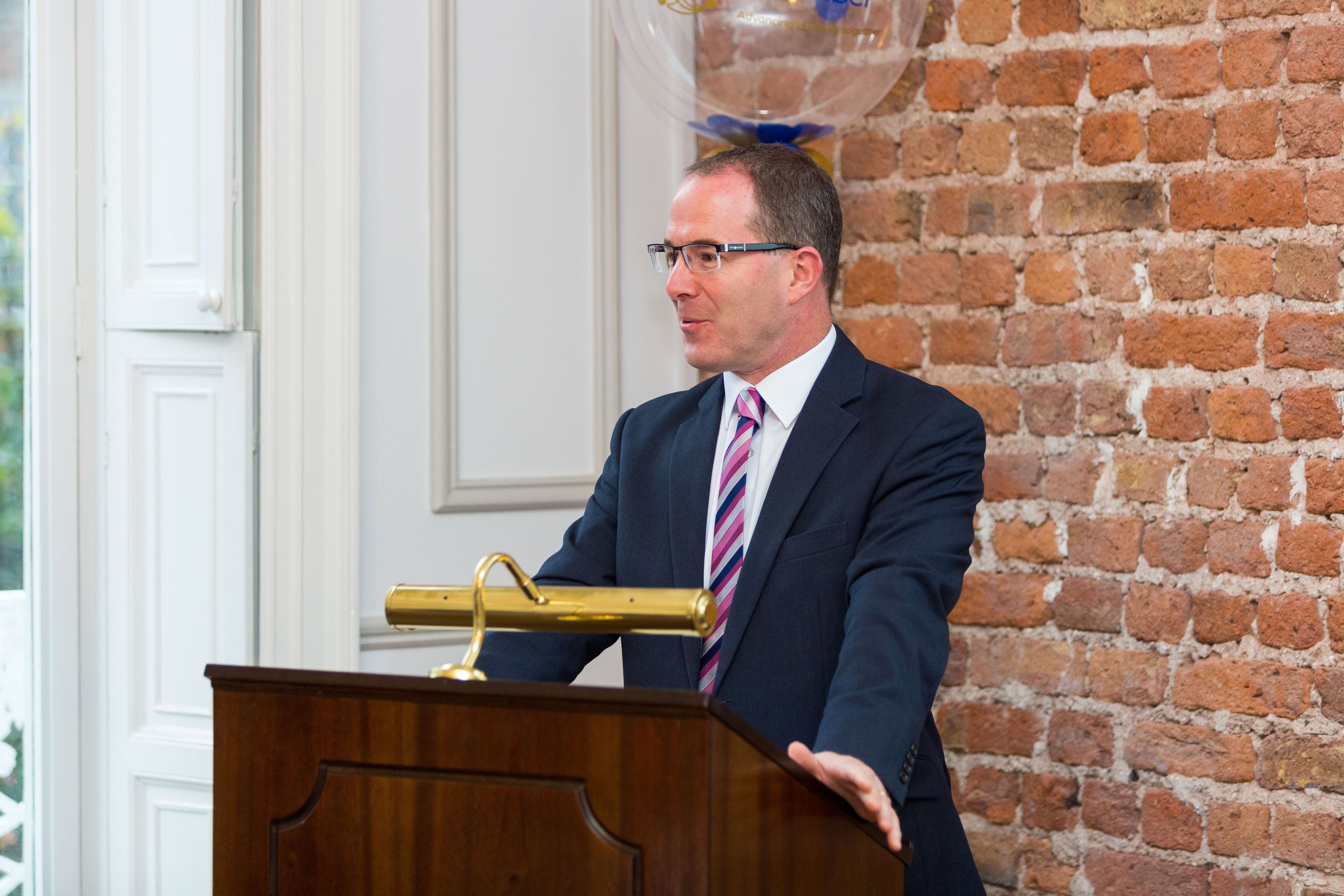 Limerick Chamber New Members BreakfastGordon Kearney, Rooneys Auctioneers speaking at the New Members Breakfast at the Limerick Chamber offices.Photo: Oisin McHugh True Media