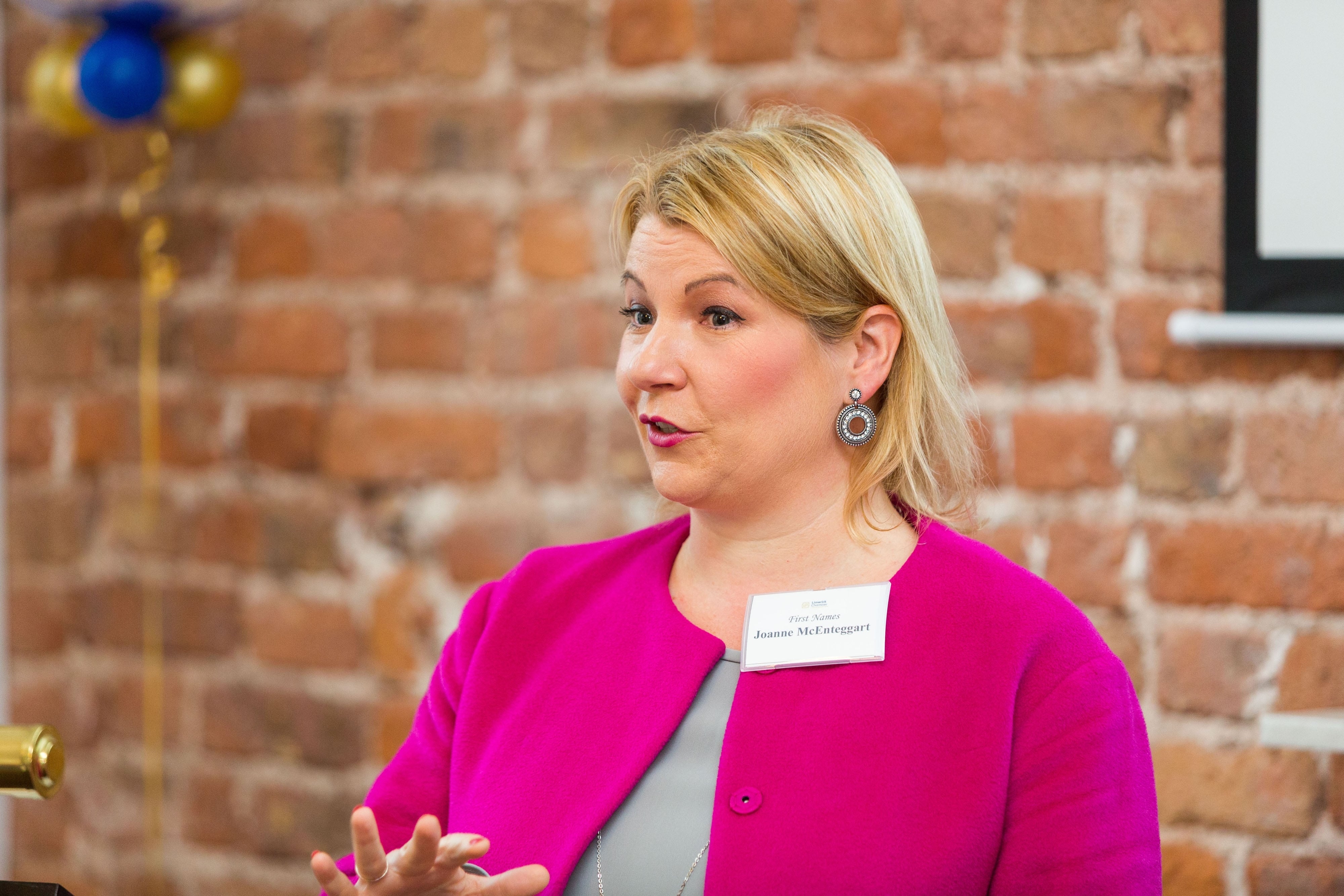Limerick Chamber New Members BreakfastJoanne McEnteggart, First Names speaking at the New Members Breakfast at the Limerick Chamber offices.Photo: Oisin McHugh True Media
