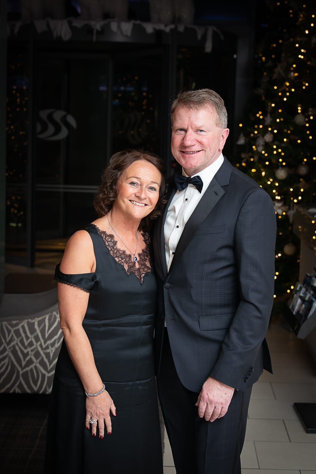 No repro fee-Limerick Chamber President’s Dinner
and Limerick Chamber Regional Business Awards 2019 which was held in the Strand Hotel on Friday 15th November /President Award/  - From Left to Right: Fionnola and Dr Hugh O’Donnell - WINNER / Ingenium Training and Consultancy,
Photo credit Shauna Kennedy