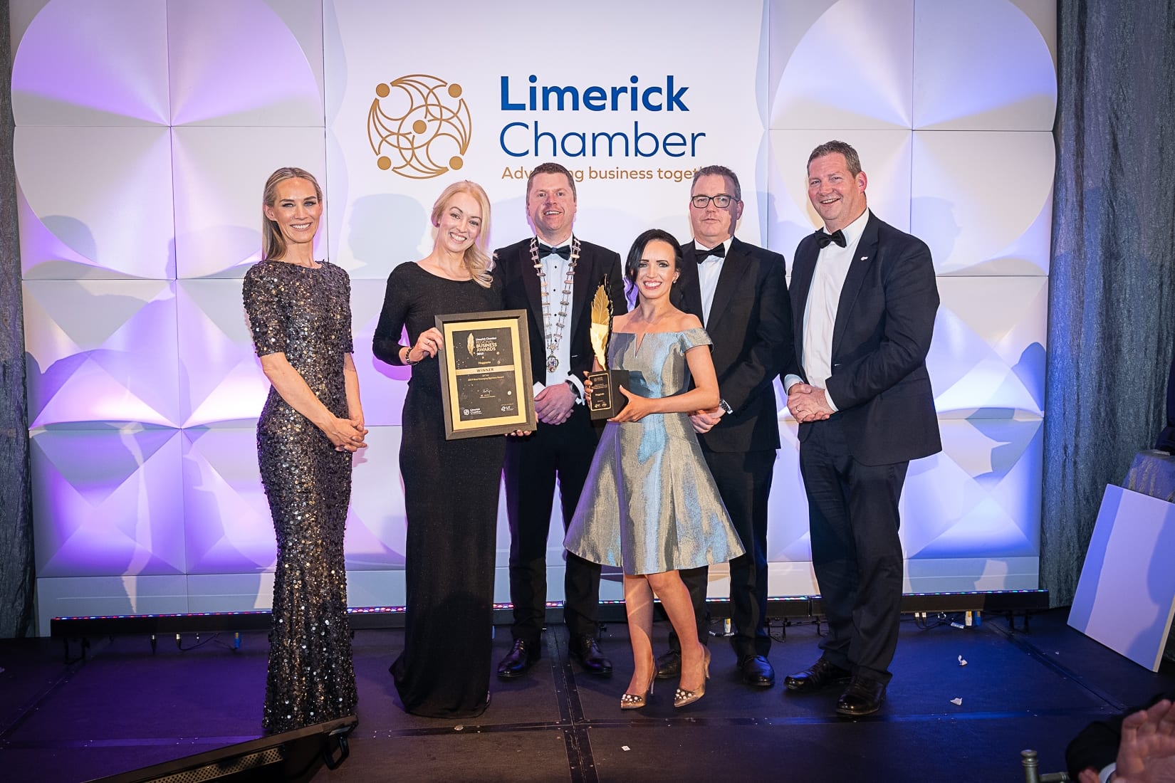 No repro fee-Limerick Chamber President’s Dinner
and Limerick Chamber Regional Business Awards 2019 which was held in the Strand Hotel on Friday 15th November /Best Emerging Business Award/  - From Left to Right: Dee Ryan - CEO Limerick Chamber, Jaiqui Meskell - WINNER/ Huggnote, Eoin Ryan - President Limerick Chamber, Perry Meskel - WINNER / Huggnote, Vincent Murray - Limerick Council / Sponsor, Dr Liam Browne - Vice President LIT / Sponsor. 
Photo credit Shauna Kennedy