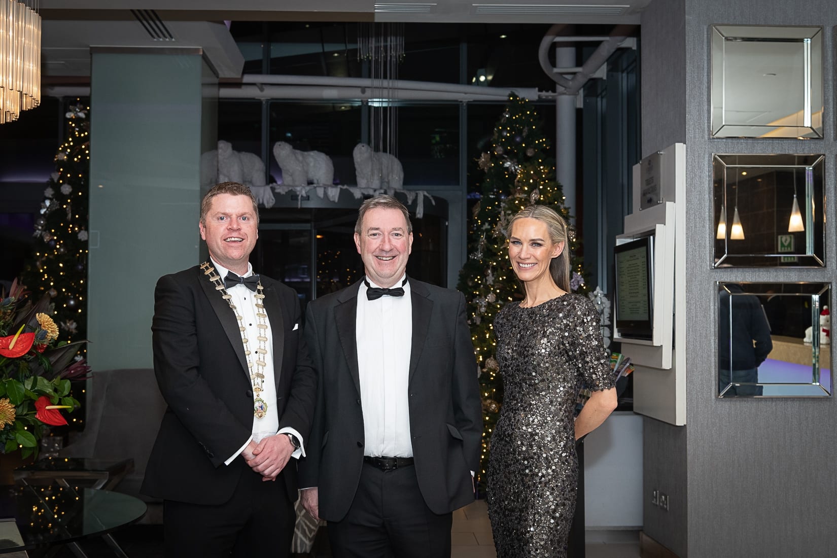 No repro fee-Limerick Chamber President’s Dinner
and Limerick Chamber Regional Business Awards 2019 which was held in the Strand Hotel on Friday 15th November - From Left to Right:  Eoin Ryan - President Limerick Chamber, - LIT, Denis Doyle - OVERALL WINNER /  Analog Devices,    Dee Ryan - CEO Limerick Chamber, 
Photo credit Shauna Kennedy